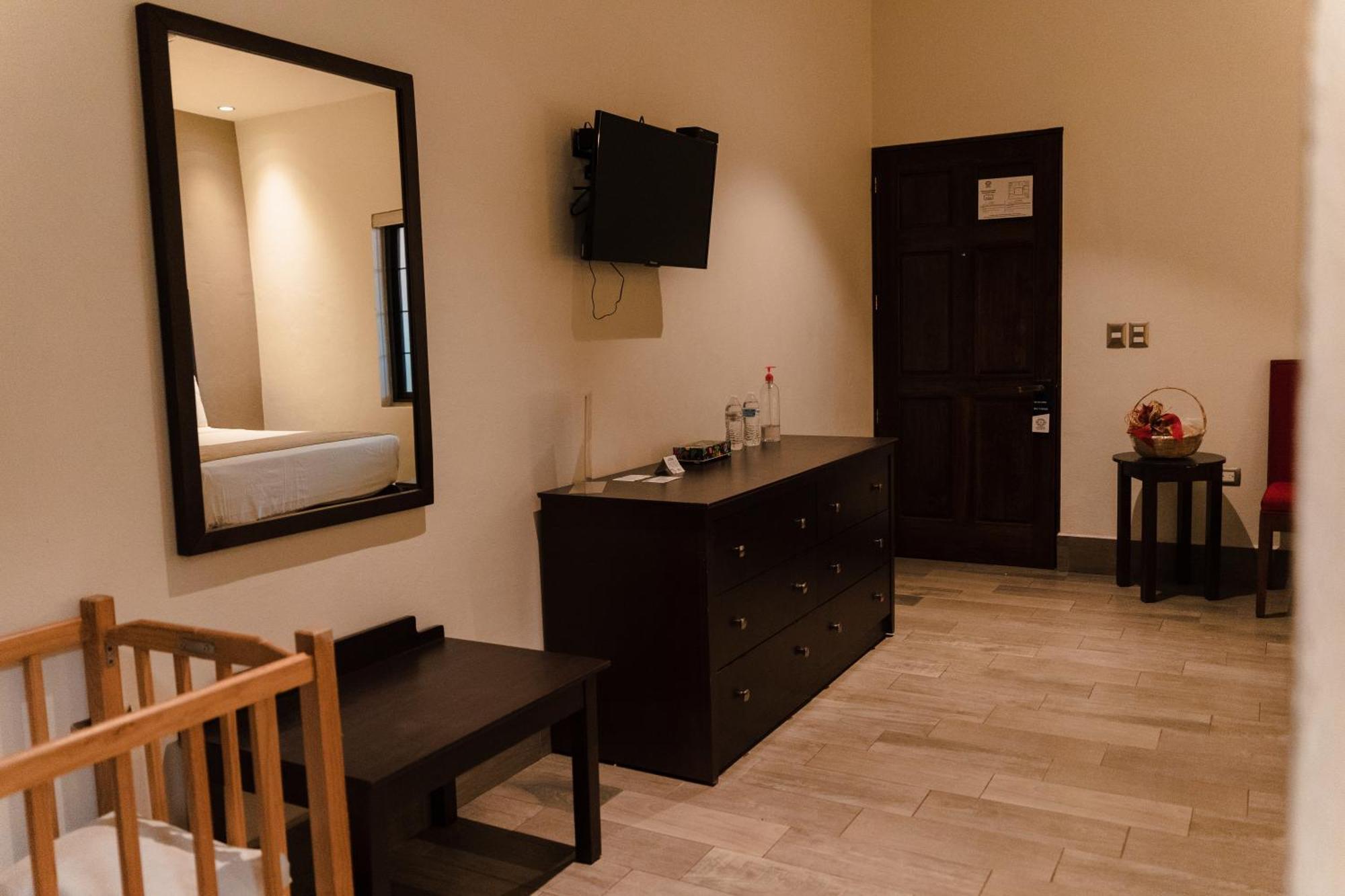 Punto Madero Hotel & Plaza Mocorito 外观 照片