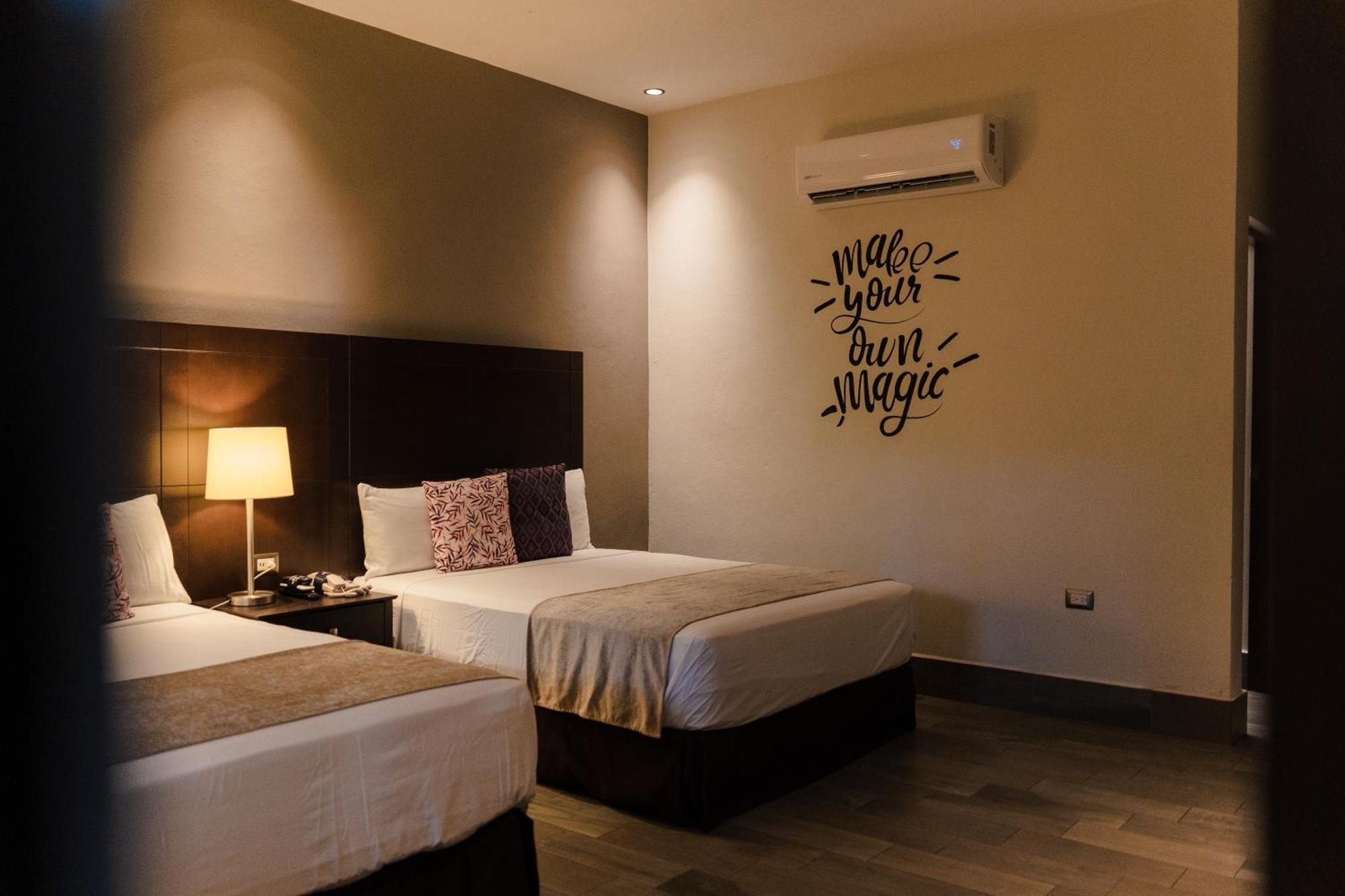 Punto Madero Hotel & Plaza Mocorito 外观 照片