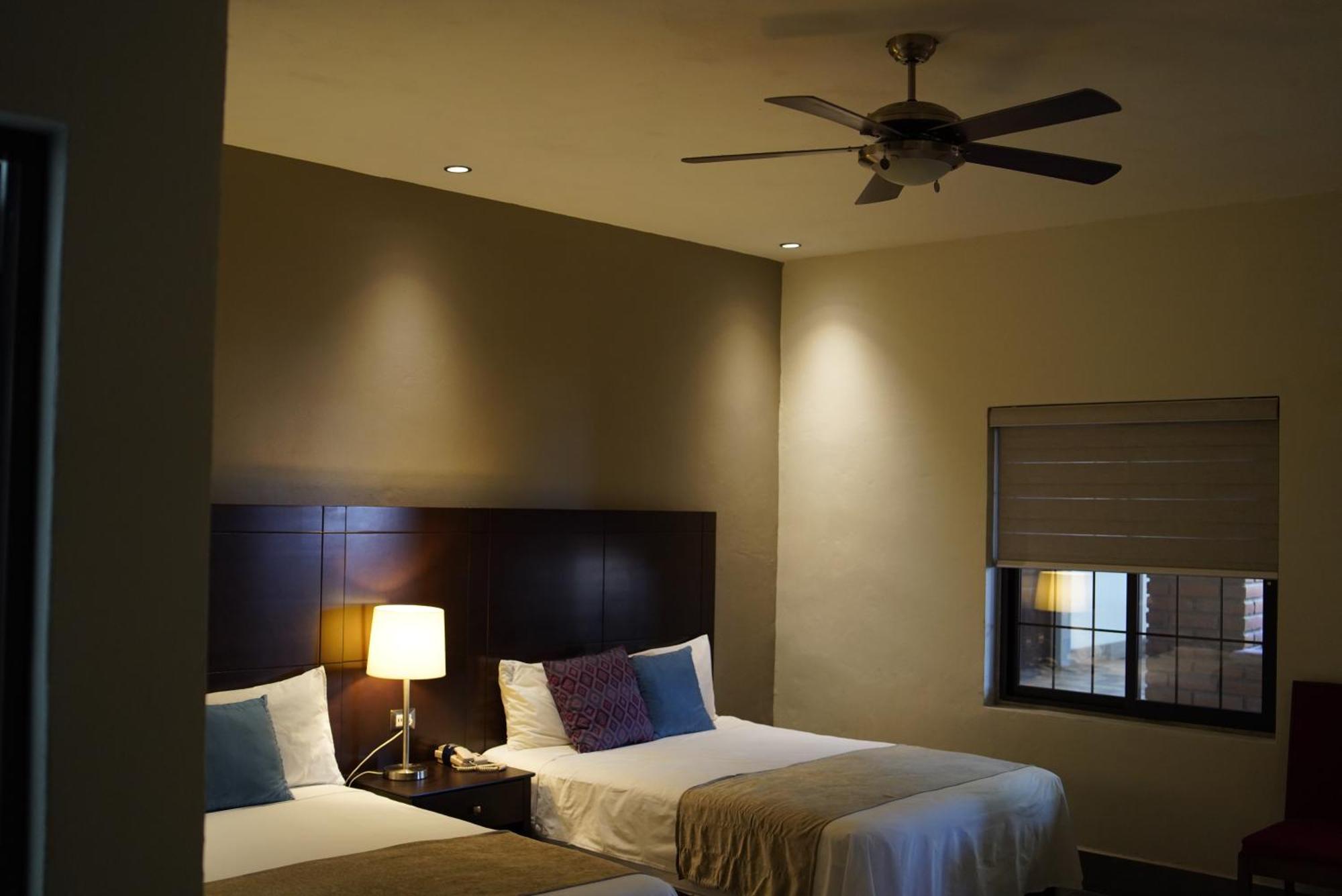 Punto Madero Hotel & Plaza Mocorito 外观 照片